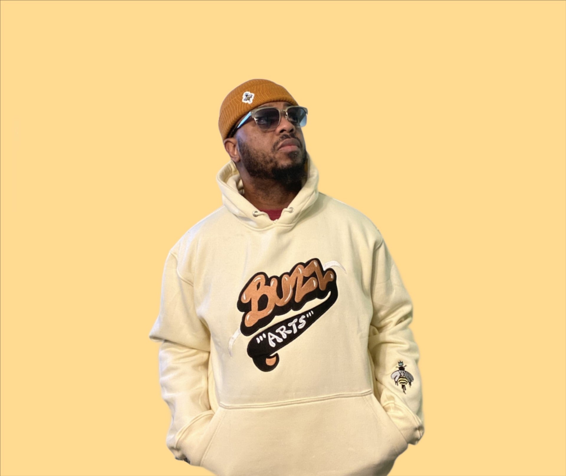 Luxury "BUZZ" Arts  Pullover